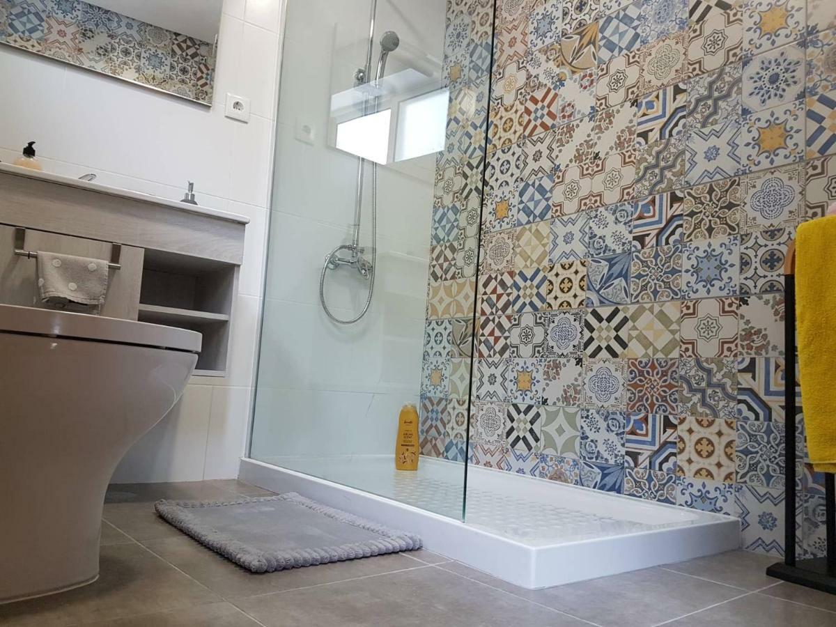 Join Our Relaxed House Near The Beach - Mosteiros موستيروس المظهر الخارجي الصورة