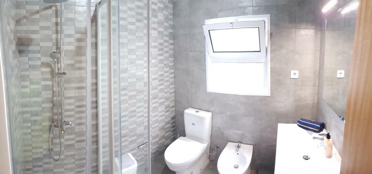 Join Our Relaxed House Near The Beach - Mosteiros موستيروس المظهر الخارجي الصورة